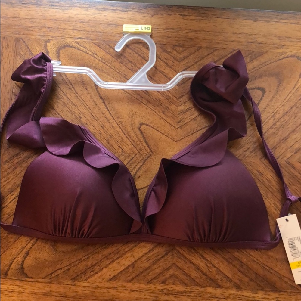 NWT No Boundaries bikini top. LARGE